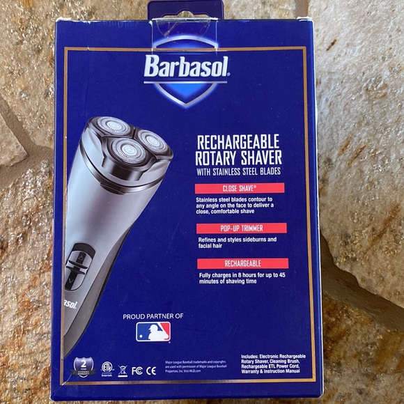 Barbasol rechargeable rotary shaver - Picture 4 of 5